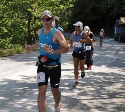 &Delta;&Epsilon;&Lambda;&Tau;&Iota;&Omicron; &Tau;&Upsilon;&Pi;&Omicron;&Upsilon; - &Sigma;&upsilon;&mu;&mu;&epsilon;&tau;&omicron;&chi;ή &tau;&eta;&sigmaf; &omicron;&mu;ά&delta;&alpha;&sigmaf; "&Lambda;&Upsilon;&Kappa;&Omicron;&Iota;" &sigma;&tau;&omicron; &Kappa;&rho;ό&nu;&iota;&omicron;&nu; &Pi;έ&rho;&alpha;&sigma;&mu;&alpha; "&Tau;&rho;έ&xi;&iota;&mu;&omicron; &sigma;&tau;&omicron; &beta;&omicron;&upsilon;&nu;ό &tau;&omicron;&upsilon; &Kappa;&rho;ό&nu;&omicron;&upsilon; - &tau;&omicron;&upsilon; &Pi;&alpha;&tau;έ&rho;&alpha; &tau;&omega;&nu; &Theta;&epsilon;ώ&nu;" 2017