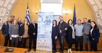 &Omicron; &Delta;&iota;&epsilon;&theta;&nu;ή&sigmaf; &Mu;&alpha;&rho;&alpha;&theta;ώ&nu;&iota;&omicron;&sigmaf; &Rho;ό&delta;&omicron;&upsilon; &epsilon;&pi;&iota;&sigma;&tau;&rho;έ&phi;&epsilon;&iota; &mu;&epsilon; &sigma;&pi;&omicron;&upsilon;&delta;&alpha;ί&omicron;&upsilon;&sigmaf; &pi;&rho;&omega;&tau;&alpha;&theta;&lambda;&eta;&tau;έ&sigmaf;, &alpha;&theta;&lambda;&eta;&tau;έ&sigmaf; &alpha;&pi;ό 60 &chi;ώ&rho;&epsilon;&sigmaf; &kappa;&alpha;&iota; &tau;&eta; &hellip;&Mu;&alpha;&rho;&alpha;&theta;ώ&nu;&iota;&alpha; &Phi;&lambda;ό&gamma;&alpha;!