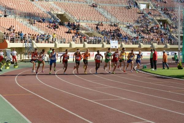 &Sigma;&epsilon; &kappa;&alpha;&lambda;ή &kappa;&alpha;&tau;ά&sigma;&tau;&alpha;&sigma;&eta; &omicron; &Delta;&eta;&mu;&eta;&tau;&rho;ά&kappa;&eta;&sigmaf;, &xi;&epsilon;&kappa;&iota;&nu;ά&epsilon;&iota; &eta; &Gamma;&epsilon;&omega;&rho;&gamma;ί&alpha; &Sigma;&tau;&epsilon;&phi;&alpha;&nu;ί&delta;&eta;