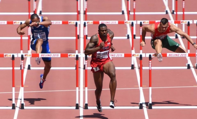 &Pi;&epsilon;&kappa;ί&nu;&omicron; 2015: &Pi;&alpha;&lambda;&iota;&kappa;&alpha;&rho;ί&sigma;&iota;&alpha; &epsilon;&mu;&phi;ά&nu;&iota;&sigma;&eta; &Delta;&omicron;&upsilon;&beta;&alpha;&lambda;ί&delta;&eta; &sigma;&tau;&omicron;&nu; &eta;&mu;&iota;&tau;&epsilon;&lambda;&iota;&kappa;ό