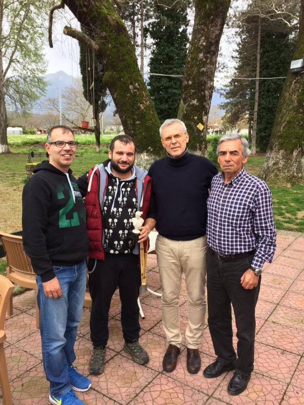 &Delta;&Epsilon;&Lambda;&Tau;&Iota;&Omicron; &Tau;&Upsilon;&Pi;&Omicron;&Upsilon; - &Tau;ί&mu;&eta;&sigma;&epsilon; &tau;&omicron;&upsilon;&sigmaf; &chi;&omicron;&rho;&eta;&gamma;&omicron;ύ&sigmaf; &tau;&omicron;&upsilon; 9&omicron;&upsilon; &Eta;&mu;&iota;&mu;&alpha;&rho;&alpha;&theta;&omega;&nu;ί&omicron;&upsilon; &laquo;&Delta;&Iota;&Omicron;&Nu; 2018&raquo; &omicron; &Alpha;&Pi;&Sigma; &Delta;&rho;&omicron;&mu;έ&omega;&nu; &Pi;&iota;&epsilon;&rho;ί&alpha;&sigmaf; &laquo;&Zeta;&Epsilon;&Upsilon;&Sigma;&raquo;