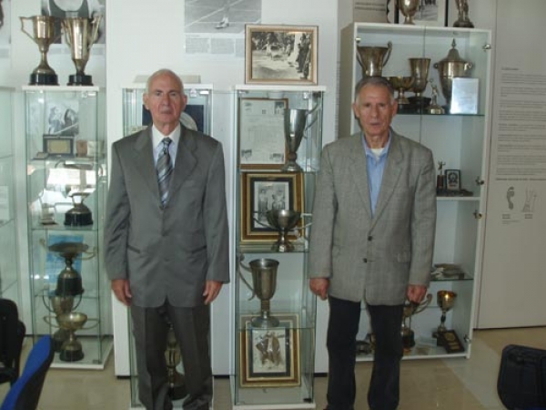 &Delta;&Epsilon;&Lambda;&Tau;&Iota;&Omicron; &Tau;&Upsilon;&Pi;&Omicron;&Upsilon; - &Pi;&rho;&omicron;&kappa;ή&rho;&upsilon;&xi;&eta; &alpha;&gamma;ώ&nu;&alpha; &delta;&rho;ό&mu;&omicron;&upsilon; "5&alpha; &Delta;&Epsilon;&Rho;&Beta;&Epsilon;&Nu;&Epsilon;&Iota;&Alpha; 2015"