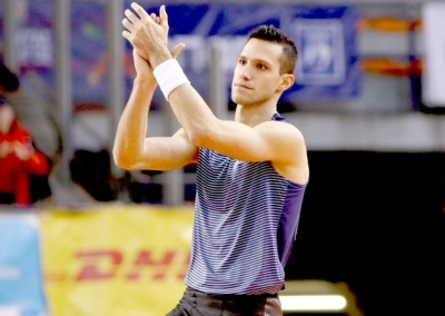 &Omicron; &Phi;&iota;&lambda;&iota;&pi;&pi;ί&delta;&eta;&sigmaf; &alpha;&xi;&iota;ώ&nu;&epsilon;&iota; &alpha;&pi;&omicron;&zeta;&eta;&mu;ί&omega;&sigma;&eta; &alpha;&pi;'&tau;&omicron; &Omicron;&Alpha;&Kappa;&Alpha;