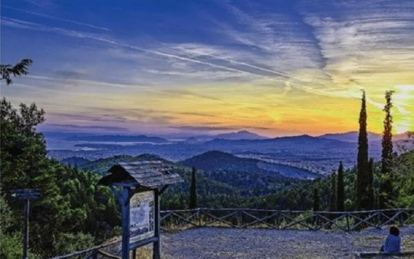 &Sigma;&pi;&omicron;&upsilon;&delta;&alpha;ί&alpha; &mu;έ&rho;&alpha; &gamma;&iota;&alpha; &tau;&omicron;&nu; &Upsilon;&mu;&eta;&tau;&tau;ό: &Alpha;&pi;&omicron;&kappa;&tau;ά &delta;ί&kappa;&tau;&upsilon;&omicron; έ&xi;&iota; &mu;&omicron;&nu;&omicron;&pi;&alpha;&tau;&iota;ώ&nu; &mu;ή&kappa;&omicron;&upsilon;&sigmaf; 90 &chi;&lambda;&mu;.