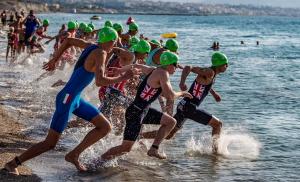 &Delta;&Epsilon;&Lambda;&Tau;&Iota;&Omicron; &Tau;&Upsilon;&Pi;&Omicron;&Upsilon; - &Sigma;&tau;&omicron; &Lambda;&omicron;&upsilon;&tau;&rho;ά&kappa;&iota; έ&gamma;&iota;&nu;&epsilon; &tau;&omicron; &kappa;&omicron;&rho;&upsilon;&phi;&alpha;ί&omicron; &Epsilon;&upsilon;&rho;&omega;&pi;&alpha;ϊ&kappa;ό &Phi;&epsilon;&sigma;&tau;&iota;&beta;ά&lambda; &Tau;&rho;&iota;ά&theta;&lambda;&omicron;&upsilon; &Nu;έ&omega;&nu;