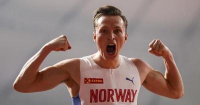 &Omicron; Karsten Warholm έ&sigma;&pi;&alpha;&sigma;&epsilon; &tau;&omicron; &delta;&iota;&kappa;ό &tau;&omicron;&upsilon; &pi;&alpha;&gamma;&kappa;ό&sigma;&mu;&iota;&omicron; &rho;&epsilon;&kappa;ό&rho;. &Chi;&rho;&upsilon;&sigma;ό &mu;&epsilon;&tau;ά&lambda;&lambda;&iota;&omicron; &mu;&epsilon; &tau;&omicron; &alpha;&pi;ί&sigma;&tau;&epsilon;&upsilon;&tau;&omicron; 45.94 &sigma;&tau;&alpha; 400&mu;. &mu;&epsilon; &epsilon;&mu;&pi;ό&delta;&iota;&alpha;