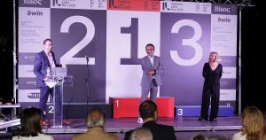 15 &chi;&rho;ό&nu;&iota;&alpha; &iota;&sigma;&tau;&omicron;&rho;ί&alpha;&sigmaf; &sigma;&tau;&eta;&nu; &tau;&epsilon;&lambda;&epsilon;&tau;ή έ&nu;&alpha;&rho;&xi;&eta;&sigmaf; &tau;&omicron;&upsilon; Ioannina Lake Run 2021