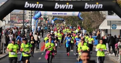 &Chi;&iota;&lambda;&iota;ά&delta;&epsilon;&sigmaf; &delta;&rho;&omicron;&mu;&epsilon;ί&sigmaf; &kappa;&alpha;&iota; &mu;&omicron;&nu;&alpha;&delta;&iota;&kappa;έ&sigmaf; &sigma;&tau;&iota;&gamma;&mu;έ&sigmaf; &sigma;&tau;&omicron;&nu; 15&omicron; &Delta;&iota;&epsilon;&theta;&nu;ή &Mu;&alpha;&rho;&alpha;&theta;ώ&nu;&iota;&omicron; &Mu;&Epsilon;&Gamma;&Alpha;&Sigma; &Alpha;&Lambda;&Epsilon;&Xi;&Alpha;&Nu;&Delta;&Rho;&Omicron;&Sigma; - bwin!