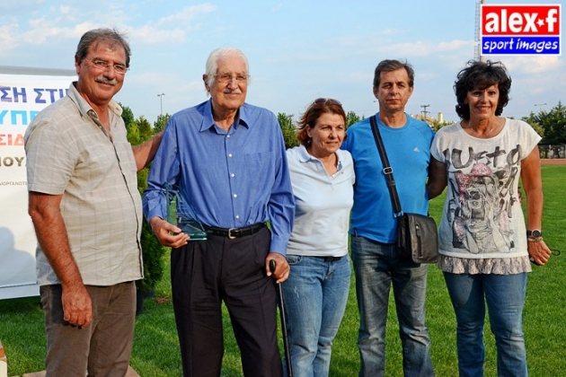 &laquo;Έ&phi;&upsilon;&gamma;&epsilon;&raquo; &omicron; &Sigma;&tau;&alpha;&mu;ά&tau;&eta;&sigmaf; &Sigma;&mu;&upsilon;&rho;&nu;&iota;ώ&tau;&eta;&sigmaf;