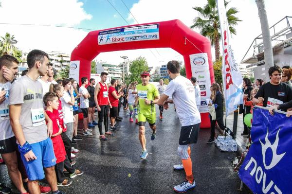 &Delta;&Epsilon;&Lambda;&Tau;&Iota;&Omicron; &Tau;&Upsilon;&Pi;&Omicron;&Upsilon; - To promo video &tau;&omega;&nu; Street Relays (&Beta;&Iota;&Nu;&Tau;&Epsilon;&Omicron;)