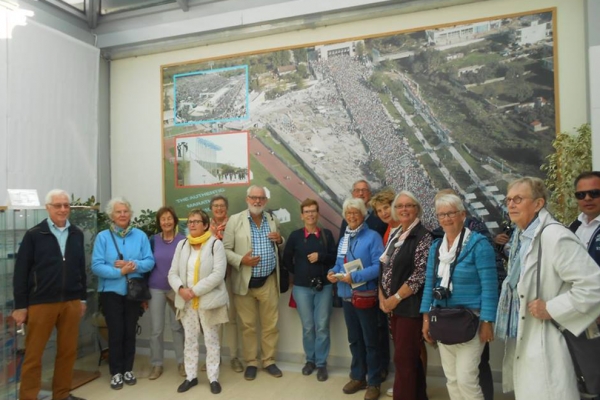 &Epsilon;&pi;&iota;&sigma;&kappa;έ&pi;&tau;&epsilon;&sigmaf; &alpha;&pi;ό &tau;&omicron; Ά&mu;&sigma;&tau;&epsilon;&rho;&nu;&tau;&alpha;&mu; &sigma;&tau;&omicron; &Mu;&omicron;&upsilon;&sigma;&epsilon;ί&omicron; &Mu;&alpha;&rho;&alpha;&theta;&omega;&nu;ί&omicron;&upsilon;