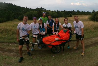 &Epsilon;&pi;έ&sigma;&tau;&rho;&epsilon;&psi;&alpha;&nu; &delta;&upsilon;&nu;&alpha;&mu;&iota;&kappa;ά &kappa;&alpha;&iota;... &sigma;&chi;&omicron;&lambda;&alpha;&sigma;&tau;&iota;&kappa;ά &omicron;&iota; "&Delta;&rho;&omicron;&mu;&epsilon;ί&sigmaf; &Epsilon;&lambda;&pi;ί&delta;&alpha;&sigmaf;"