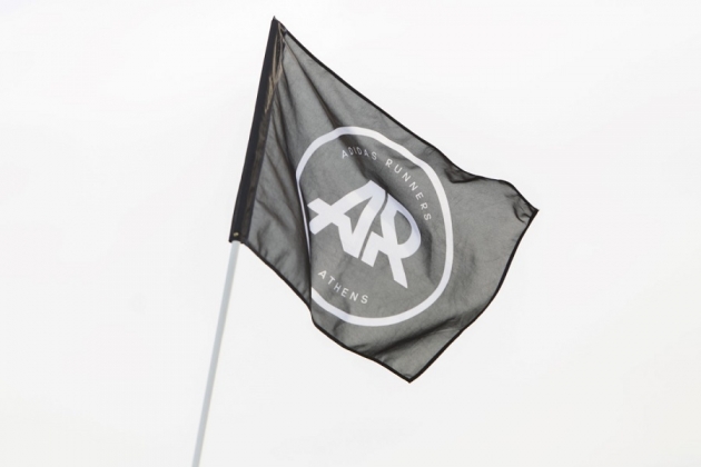 &Delta;&Epsilon;&Lambda;&Tau;&Iota;&Omicron; &Tau;&Upsilon;&Pi;&Omicron;&Upsilon; - &Alpha;&nu;έ&beta;&alpha;&sigma;&epsilon; &rho;&upsilon;&theta;&mu;ό &mu;&epsilon; &tau;&omicron;&upsilon;&sigmaf; adidas Runners Athens