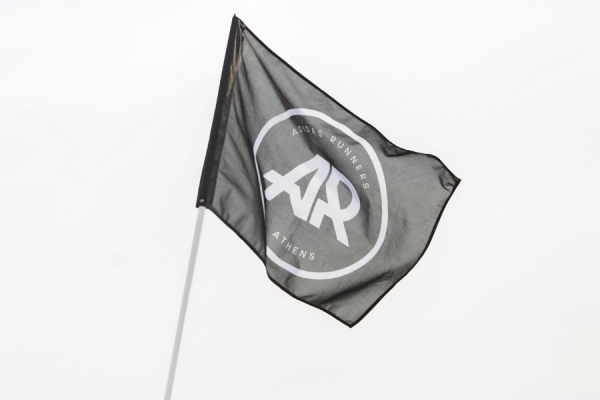 &Delta;&Epsilon;&Lambda;&Tau;&Iota;&Omicron; &Tau;&Upsilon;&Pi;&Omicron;&Upsilon; - &Alpha;&nu;έ&beta;&alpha;&sigma;&epsilon; &rho;&upsilon;&theta;&mu;ό &mu;&epsilon; &tau;&omicron;&upsilon;&sigmaf; adidas Runners Athens