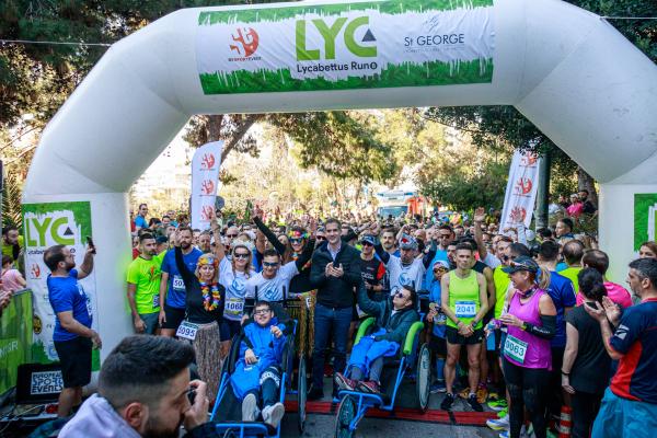 8th Lycabettus Run - &Alpha;&pi;&lambda;ά &kappa;ά&tau;&iota; &mu;&alpha;&gamma;&iota;&kappa;ό!!!