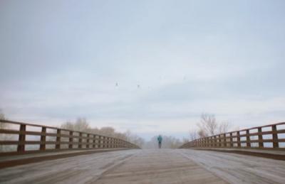 &Eta; &zeta;&omega;ή &epsilon;ί&nu;&alpha;&iota; &pi;ά&nu;&tau;&alpha; &mu;&pi;&rho;&omicron;&sigma;&tau;ά
