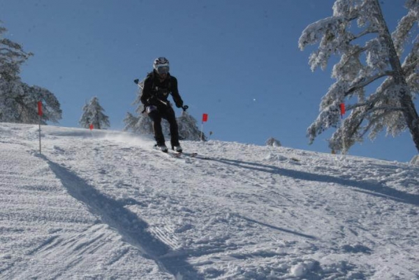 H &Epsilon;&theta;&nu;&iota;&kappa;ή &Omicron;&mu;ά&delta;&alpha; (&Epsilon;&Omicron;&Omicron;&Alpha;) &sigma;&tau;&omicron; &Pi;&alpha;&nu;&epsilon;&upsilon;&rho;&omega;&pi;&alpha;ϊ&kappa;ό &Pi;&rho;&omega;&tau;ά&theta;&lambda;&eta;&mu;&alpha; &Omicron;&rho;&epsilon;&iota;&beta;&alpha;&tau;&iota;&kappa;&omicron;ύ &Sigma;&kappa;&iota;, 4-7 &Phi;&epsilon;&beta;&rho;&omicron;&upsilon;&alpha;&rho;ί&omicron;&upsilon; Salvan/Les Marecottes 2016