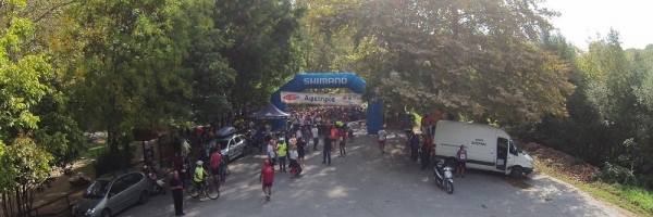 &Delta;&Epsilon;&Lambda;&Tau;&Iota;&Omicron; &Tau;&Upsilon;&Pi;&Omicron;&Upsilon; - &Tau;&rho;έ&chi;&omega; &gamma;&iota;&alpha; &tau;&eta;&nu; &Kappa;&alpha;&tau;&epsilon;&rho;ί&nu;&eta; 2016: Ό&lambda;&eta; &eta; &pi;ό&lambda;&eta; &mu;ί&alpha; &alpha;&theta;&lambda;&eta;&tau;&iota;&kappa;ή &kappa;&alpha;&iota; &pi;&omicron;&lambda;&iota;&tau;&iota;&sigma;&tau;&iota;&kappa;ή &gamma;&iota;&omicron;&rho;&tau;ή