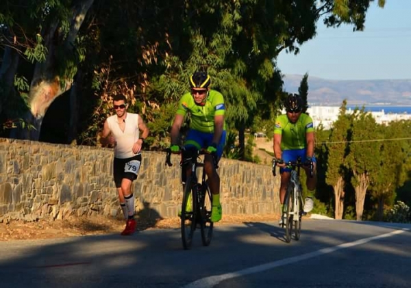 &Delta;&Epsilon;&Lambda;&Tau;&Iota;&Omicron; &Tau;&Upsilon;&Pi;&Omicron;&Upsilon; - &Pi;&rho;ώ&tau;&omicron;&sigmaf; &omicron; &Pi;&omicron;&lambda;&upsilon;&mu;έ&nu;&eta;&sigmaf; &Iota;&omega;ά&nu;&nu;&eta;&sigmaf; &alpha;&pi;ό &tau;&omicron;&nu; &Sigma;&Delta;&Upsilon; &Kappa;&iota;&lambda;&kappa;ί&sigmaf; &sigma;&tau;&omicron;&nu; 8&omicron; &Upsilon;&pi;&epsilon;&rho;&mu;&alpha;&rho;&alpha;&theta;ώ&nu;&iota;&omicron; &Gamma;ύ&rho;&omicron; &Pi;ά&rho;&omicron;&upsilon;