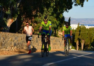 &Delta;&Epsilon;&Lambda;&Tau;&Iota;&Omicron; &Tau;&Upsilon;&Pi;&Omicron;&Upsilon; - &Pi;&rho;ώ&tau;&omicron;&sigmaf; &omicron; &Pi;&omicron;&lambda;&upsilon;&mu;έ&nu;&eta;&sigmaf; &Iota;&omega;ά&nu;&nu;&eta;&sigmaf; &alpha;&pi;ό &tau;&omicron;&nu; &Sigma;&Delta;&Upsilon; &Kappa;&iota;&lambda;&kappa;ί&sigmaf; &sigma;&tau;&omicron;&nu; 8&omicron; &Upsilon;&pi;&epsilon;&rho;&mu;&alpha;&rho;&alpha;&theta;ώ&nu;&iota;&omicron; &Gamma;ύ&rho;&omicron; &Pi;ά&rho;&omicron;&upsilon;