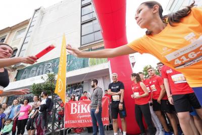 &Delta;&Epsilon;&Lambda;&Tau;&Iota;&Omicron; &Tau;&Upsilon;&Pi;&Omicron;&Upsilon; - &Eta; &pi;&alpha;&rho;&alpha;&lambda;&alpha;&beta;ή &upsilon;&lambda;&iota;&kappa;&omicron;ύ &kappa;&alpha;&iota; &omicron;&iota; &tau;&epsilon;&lambda;&epsilon;&upsilon;&tau;&alpha;ί&epsilon;&sigmaf; &epsilon;&gamma;&gamma;&rho;&alpha;&phi;έ&sigmaf; &sigma;&tau;&alpha; Bί&kappa;&omicron;&sigmaf; Street Relays &Pi;&epsilon;&iota;&rho;&alpha;&iota;ά