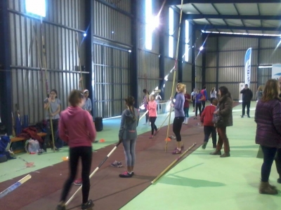 &Sigma;&tau;&eta;&nu; &Kappa;έ&rho;&kappa;&upsilon;&rho;&alpha; &omicron; &Delta;&eta;&mu;ή&tau;&rho;&eta;&sigmaf; &Epsilon;&upsilon;&alpha;&gamma;&gamma;&epsilon;&lambda;ό&pi;&omicron;&upsilon;&lambda;&omicron;&sigmaf;