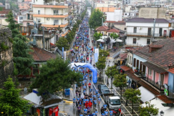 &Mu;&epsilon; &rho;&epsilon;&kappa;ό&rho; έ&kappa;&lambda;&epsilon;&iota;&sigma;&epsilon; &omicron; &epsilon;&alpha;&rho;&iota;&nu;ό&sigmaf; &kappa;ύ&kappa;&lambda;&omicron;&sigmaf; &tau;&omicron;&upsilon; RunGreece &sigma;&tau;&alpha; &Iota;&omega;ά&nu;&nu;&iota;&nu;&alpha;