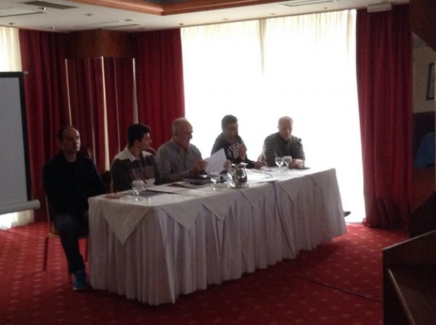 &Tau;&omicron; &Sigma;ά&beta;&beta;&alpha;&tau;&omicron; (31/10) &eta; &sigma;&upsilon;&nu;ά&nu;&tau;&eta;&sigma;&eta;, &tau;&eta;&nu; &Kappa;&upsilon;&rho;&iota;&alpha;&kappa;ή (1/11) &tau;&omicron; &sigma;&epsilon;&mu;&iota;&nu;ά&rho;&iota;&omicron; &gamma;&iota;&alpha; &tau;&omicron;&upsilon;&sigmaf; &pi;&rho;&omicron;&pi;&omicron;&nu;&eta;&tau;έ&sigmaf;