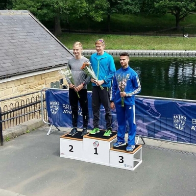 &Pi;&omicron;&lambda;ύ &kappa;&alpha;&lambda;ή &epsilon;&mu;&phi;ά&nu;&iota;&sigma;&eta; &gamma;&iota;&alpha; &Tau;&sigma;&alpha;&mu;&omicron;&upsilon;&delta;ά&kappa;&eta; &sigma;&tau;&alpha; 20&chi;&lambda;. &beta;ά&delta;&eta;&nu;