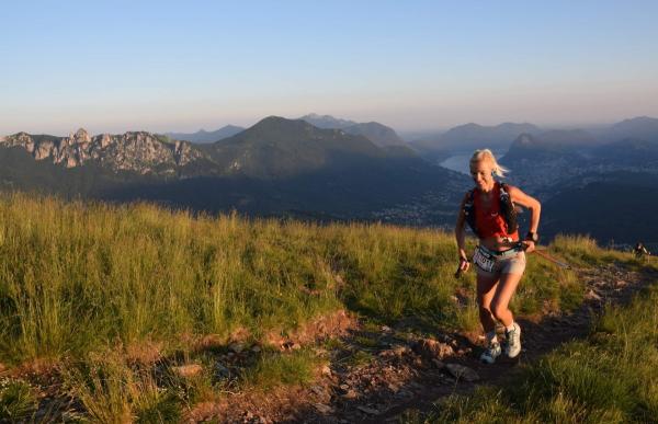 &Sigma;&upsilon;&rho;&tau;ά&kappa;&iota; &gamma;&iota;&alpha; &tau;&eta;&nu; &Alpha;&sigma;&eta;&mu;ί&nu;&alpha; &Iota;&gamma;&gamma;&lambda;έ&zeta;&omicron;&upsilon; &sigma;&tau;&iota;&sigmaf; &Epsilon;&lambda;&beta;&epsilon;&tau;&iota;&kappa;έ&sigmaf; Ά&lambda;&pi;&epsilon;&iota;&sigmaf;