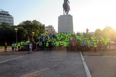 &Delta;&Epsilon;&Lambda;&Tau;&Iota;&Omicron; &Tau;&Upsilon;&Pi;&Omicron;&Upsilon; - "&Tau;&rho;έ&chi;&omicron;&upsilon;&mu;&epsilon; &kappa;&alpha;&iota; &delta;&iota;&alpha;&sigma;&kappa;&epsilon;&delta;ά&zeta;&omicron;&upsilon;&mu;&epsilon; &sigma;&tau;&omicron; &Pi;&epsilon;&delta;ί&omicron; Ά&rho;&epsilon;&omega;&sigmaf;"