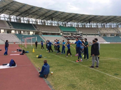 &Iota;&kappa;&alpha;&nu;&omicron;&pi;&omicron;ί&eta;&sigma;&eta; &gamma;&iota;&alpha; &tau;&iota;&sigmaf; &omicron;&mu;ά&delta;&epsilon;&sigmaf; 4&Chi;100 &mu;. &kappa;&alpha;&iota; &tau;&omicron; &kappa;&alpha;&mu;&pi; &tau;&omicron;&upsilon; &Beta;ό&lambda;&omicron;&upsilon; (&Beta;&Iota;&Nu;&Tau;&Epsilon;&Omicron;)