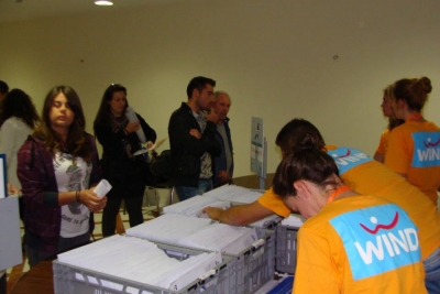 Run Greece: &Kappa;&alpha;&iota; &tau;ώ&rho;&alpha; &tau;&rho;έ&chi;&omicron;&upsilon;&mu;&epsilon; &sigma;&tau;&eta;&nu; &Alpha;&lambda;&epsilon;&xi;&alpha;&nu;&delta;&rho;&omicron;ύ&pi;&omicron;&lambda;&eta;