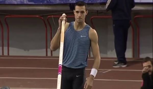 &Eta; &omicron;&mu;ά&delta;&alpha; &gamma;&iota;&alpha; &tau;&omicron; &Beta;&alpha;&lambda;&kappa;&alpha;&nu;&iota;&kappa;ό &Pi;&rho;&omega;&tau;ά&theta;&lambda;&eta;&mu;&alpha; &kappa;&lambda;&epsilon;&iota;&sigma;&tau;&omicron;ύ