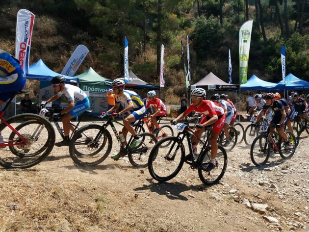 &Delta;&Epsilon;&Lambda;&Tau;&Iota;&Omicron; &Tau;&Upsilon;&Pi;&Omicron;&Upsilon; - &laquo;&Chi;&rho;&upsilon;&sigma;ό&sigmaf;&raquo; &omicron; &Delta;&eta;&mu;ή&tau;&rho;&eta;&sigmaf; &Alpha;&nu;&tau;&omega;&nu;&iota;ά&delta;&eta;&sigmaf;,  &sigma;&tau;&omicron; &Beta;&alpha;&lambda;&kappa;&alpha;&nu;&iota;&kappa;ό &omicron;&rho;&epsilon;&iota;&nu;ή&sigmaf; &pi;&omicron;&delta;&eta;&lambda;&alpha;&sigma;ί&alpha;&sigmaf;, &laquo;&Alpha;&rho;&gamma;&upsilon;&rho;ή&raquo; &eta; &Beta;&alpha;&rho;&beta;ά&rho;&alpha; &Phi;&alpha;&sigma;ό&eta; &sigma;&tau;&omicron;&upsilon;&sigmaf; &alpha;&gamma;ώ&nu;&epsilon;&sigmaf; &pi;&omicron;&upsilon; έ&gamma;&iota;&nu;&alpha;&nu; &sigma;&tau;&eta; &Nu;&alpha;ύ&pi;&alpha;&kappa;&tau;&omicron;