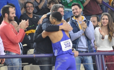 &Beta;&alpha;&sigma;ί&lambda;&eta;&sigmaf; &Mu;&epsilon;&gamma;&alpha;&lambda;&omicron;&omicron;&iota;&kappa;&omicron;&nu;ό&mu;&omicron;&upsilon;: "&Omicron; &Epsilon;&mu;&mu;&alpha;&nu;&omicron;&upsilon;ή&lambda; έ&delta;&epsilon;&iota;&xi;&epsilon; &pi;&omega;&sigmaf; &delta;&epsilon;&nu; &mu;&alpha;&sigma;ά&epsilon;&iota;"