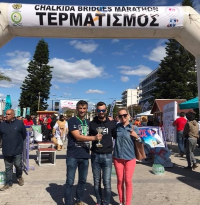 &Delta;&Epsilon;&Lambda;&Tau;&Iota;&Omicron; &Tau;&Upsilon;&Pi;&Omicron;&Upsilon; - &Sigma;&tau;&omicron; Chalkida Bridges Marathon 2017 &omicron;&iota; &delta;&rho;&omicron;&mu;&epsilon;ί&sigmaf; &tau;&omicron;&upsilon; &Sigma;&upsilon;&lambda;&lambda;ό&gamma;&omicron;&upsilon; &delta;&rho;&omicron;&mu;έ&omega;&nu; &Tau;&rho;&iota;&kappa;ά&lambda;&omega;&nu; &mu;&epsilon; &tau;&omicron;&nu; &Delta;&eta;&mu;ή&tau;&rho;&eta; &Mu;&alpha;&nu;ί&kappa;&alpha; &nu;&alpha; &tau;&epsilon;&rho;&mu;&alpha;&tau;ί&zeta;&epsilon;&iota; 4&omicron;&sigmaf;!