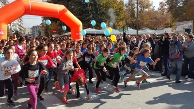 &Delta;&Epsilon;&Lambda;&Tau;&Iota;&Omicron; &Tau;&Upsilon;&Pi;&Omicron;&Upsilon; - &Mu;&epsilon;&tau;&alpha;&gamma;&omega;&nu;&iota;&sigma;&tau;&iota;&kappa;ό &delta;&epsilon;&lambda;&tau;ί&omicron; &tau;ύ&pi;&omicron;&upsilon; 33&omicron;&sigmaf; &laquo;&Gamma;&Upsilon;&Rho;&Omicron;&Sigma; &Tau;&Eta;&Sigma; &Pi;&Omicron;&Lambda;&Eta;&Sigma; &Tau;&Omega;&Nu; &Sigma;&Epsilon;&Rho;&Rho;&Omega;&Nu;&raquo;