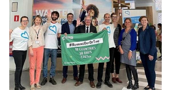 &Eta; &Epsilon;&upsilon;&rho;&omega;&pi;&alpha;ϊ&kappa;ή &Epsilon;&pi;&iota;&tau;&rho;&omicron;&pi;ή &kappa;&alpha;&iota; &tau;&omicron; FEE &upsilon;&pi;&omicron;&delta;έ&chi;&theta;&eta;&kappa;&alpha;&nu; &tau;&eta; Running Out of Time &sigma;&tau;&omicron; &Beta;έ&lambda;&gamma;&iota;&omicron;!