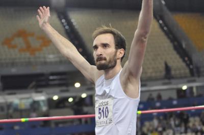 &Sigma;&tau;&alpha;&delta;&iota;&alpha;&kappa;ή &beta;&epsilon;&lambda;&tau;ί&omega;&sigma;&eta; &gamma;&iota;&alpha; &Mu;&pi;&alpha;&nu;&iota;ώ&tau;&eta;, &pi;&omicron;&upsilon; &pi;έ&tau;&upsilon;&chi;&epsilon; &phi;&epsilon;&tau;&iota;&nu;ό &rho;&epsilon;&kappa;ό&rho; &mu;&epsilon; 2,25 &mu;.