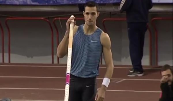 &Phi;&iota;&lambda;&iota;&pi;&pi;ί&delta;&eta;&sigmaf; &kappa;&alpha;&iota; &Pi;&epsilon;&sigma;&iota;&rho;ί&delta;&omicron;&upsilon; &alpha;&gamma;&omega;&nu;ί&zeta;&omicron;&nu;&tau;&alpha;&iota; &sigma;&tau;&eta;&nu; &eta;&mu;&epsilon;&rho;ί&delta;&alpha; &tau;&omicron;&upsilon; &Sigma;&Epsilon;&Phi;