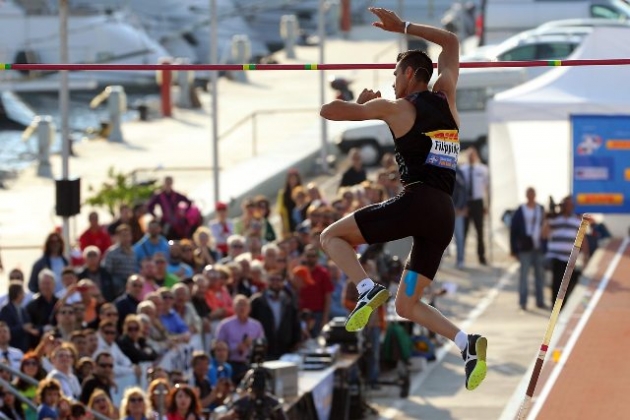 &Omicron; &kappa;&alpha;&iota;&rho;ό&sigmaf; &alpha;&nu;&tau;ί&pi;&alpha;&lambda;&omicron;&sigmaf; &tau;&omicron;&upsilon; &Phi;&iota;&lambda;&iota;&pi;&pi;ί&delta;&eta; &sigma;&tau;&eta; &Sigma;&tau;&omicron;&kappa;&chi;ό&lambda;&mu;&eta;